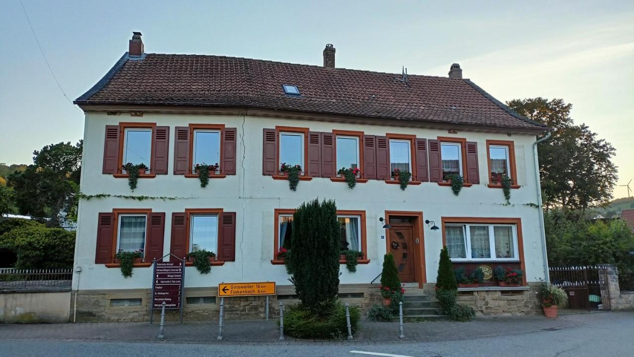 Urlaub Mit Charme In Der Kleinsten Stadt Der Pfalz. Obermoschel Exterior foto